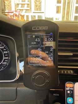 فولكسفاغن جولف R